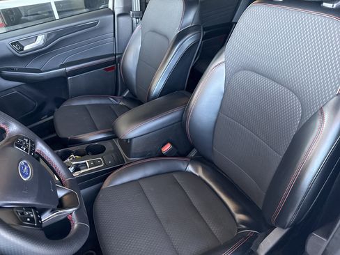 Used 2023 Ford Escape ST-Line w/ Equipment Group 301A image 21