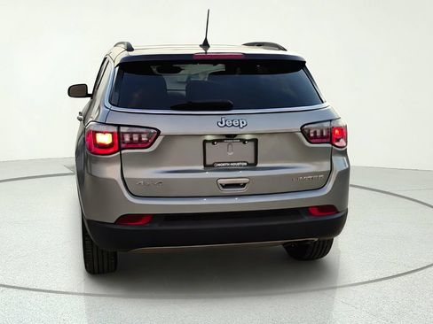 Used 2020 Jeep Compass Limited AWD/4WD image 5