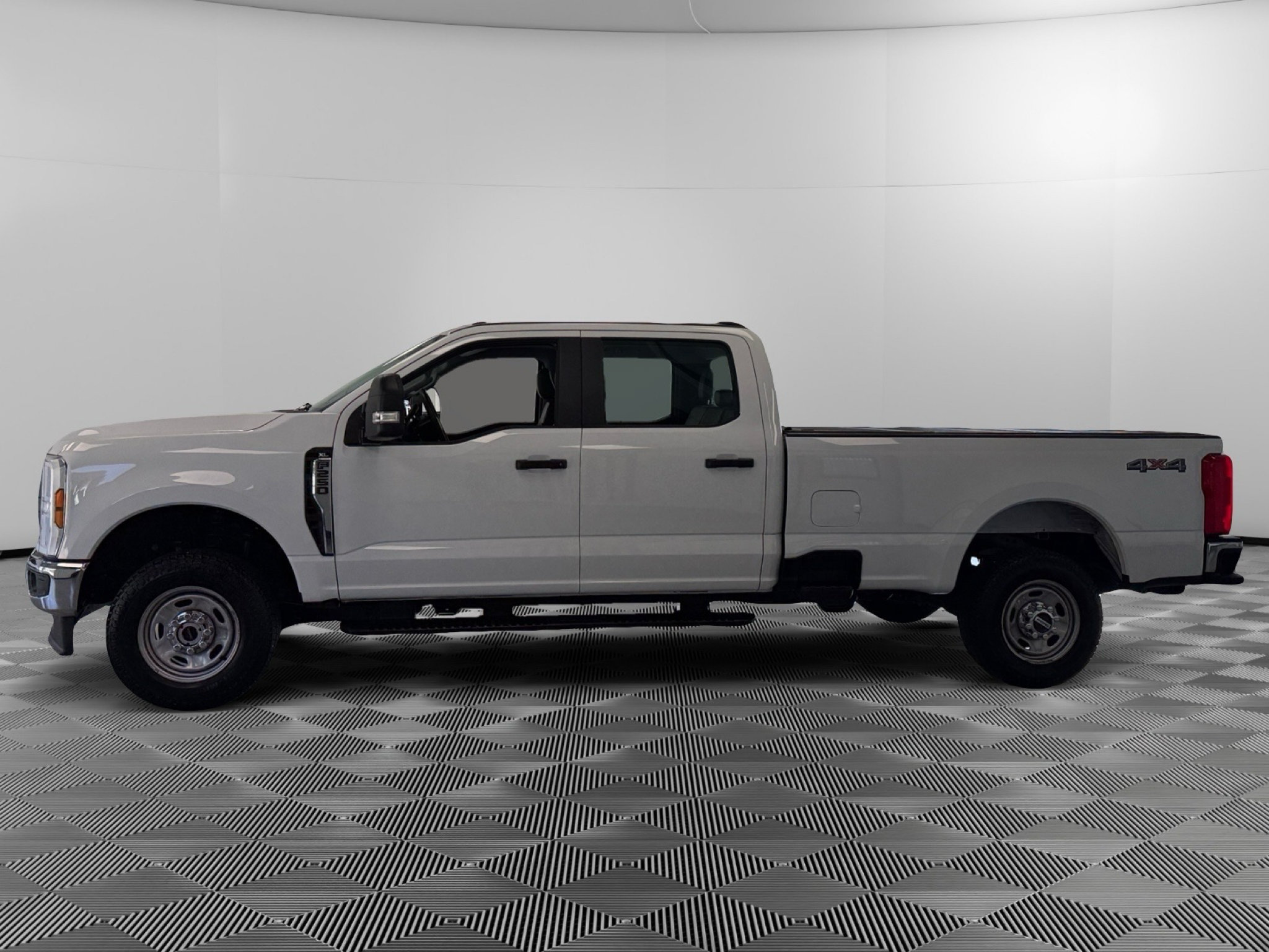 Used 2024 Ford F250 XL w/ XL Chrome Package AWD/4WD image 5