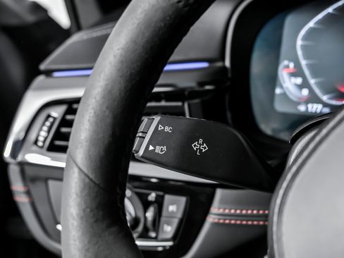 Used 2022 BMW M5 CS image 30