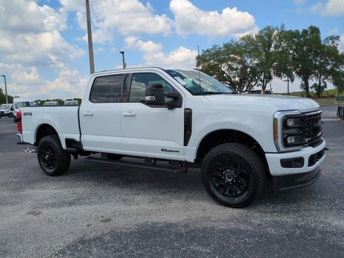 New 2026 Ford F250 Lariat w/ Black Appearance Package AWD/4WD image 2