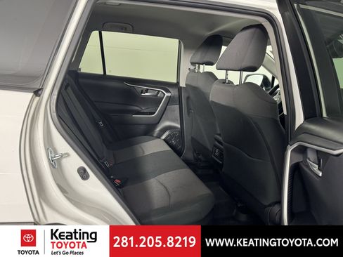 Certified 2024 Toyota RAV4 AWD Hybrid image 20