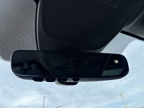 New 2026 Volkswagen Taos SEL image 36