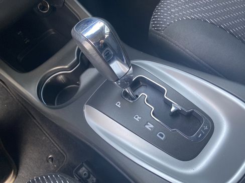 Used 2020 Dodge Journey SE w/ SE Popular Equipment Group image 15