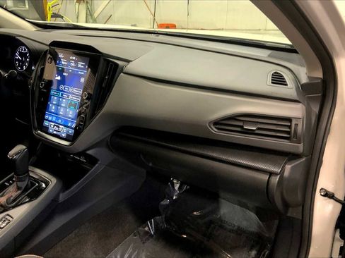 Certified 2025 Subaru Crosstrek 2.5i Limited image 18