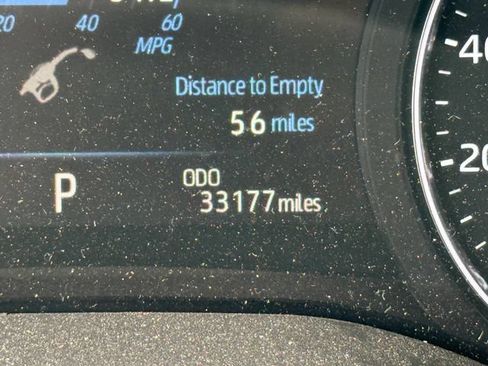 Used 2024 Toyota Sienna Platinum AWD/4WD image 30