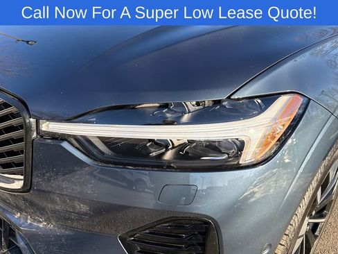 Used 2026 Volvo XC60 B5 Plus w/ Protection Package Premier image 9