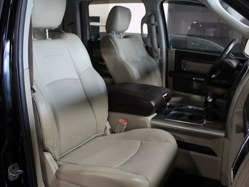 Used 2013 RAM 1500 Laramie image 28