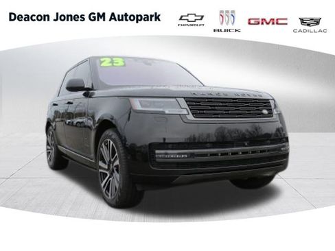 Used 2023 Land Rover Range Rover SE image 1