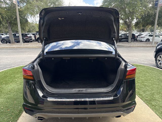 Used 2021 Nissan Altima 2.5 SR FWD image 4