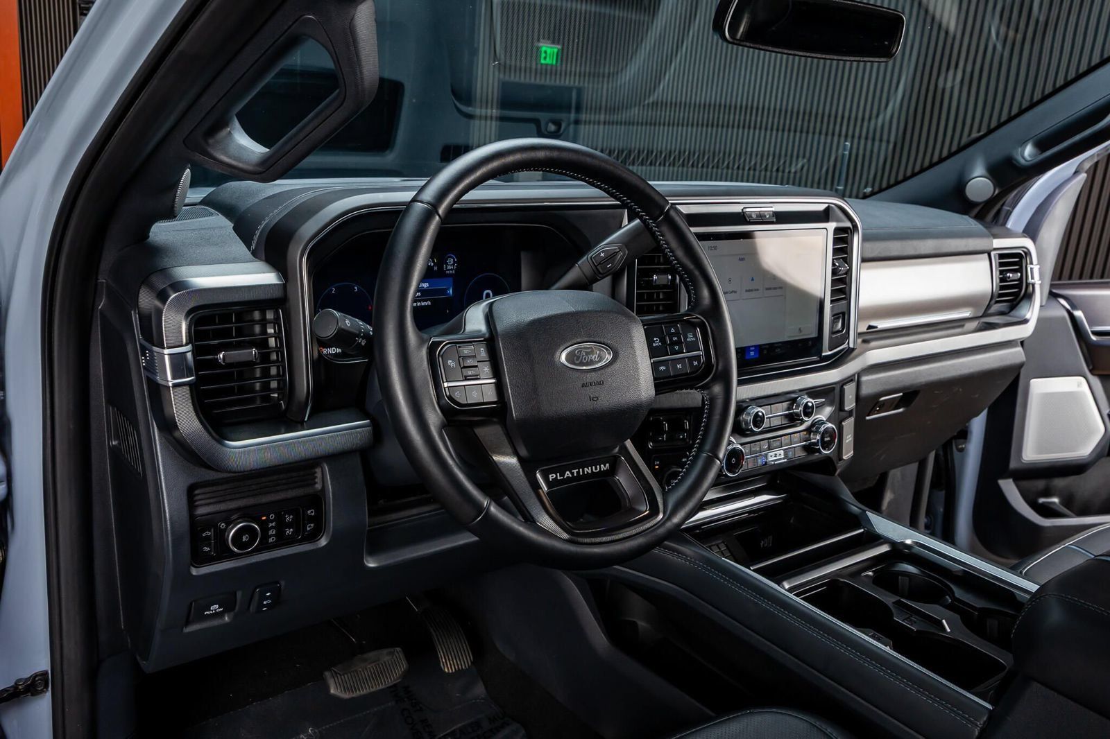 Used 2026 Ford F250 Platinum AWD/4WD image 14