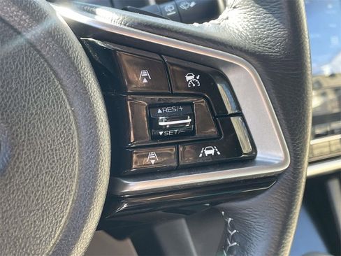 Used 2019 Subaru Outback 2.5i Limited w/ Popular Package #2 image 10