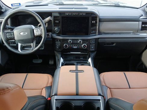Used 2024 Ford F350 Platinum AWD/4WD image 14