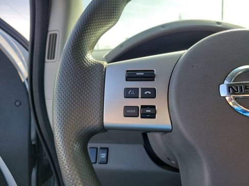 Used 2017 Nissan Frontier SV image 24