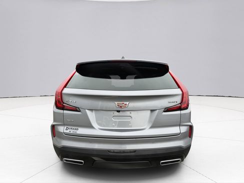 Used 2024 Cadillac XT4 Premium Luxury w/ Technology Package AWD/4WD image 12
