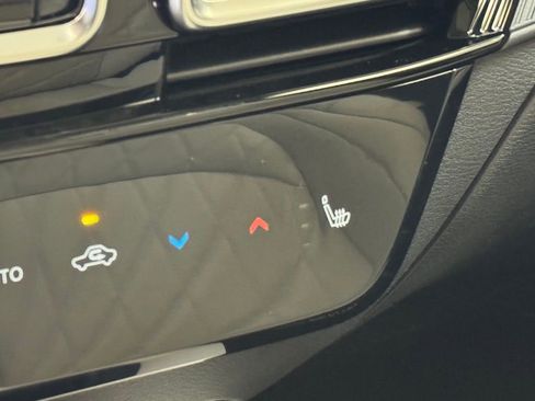 New 2026 Nissan Sentra SL w/ Floor Mat Package FWD image 36