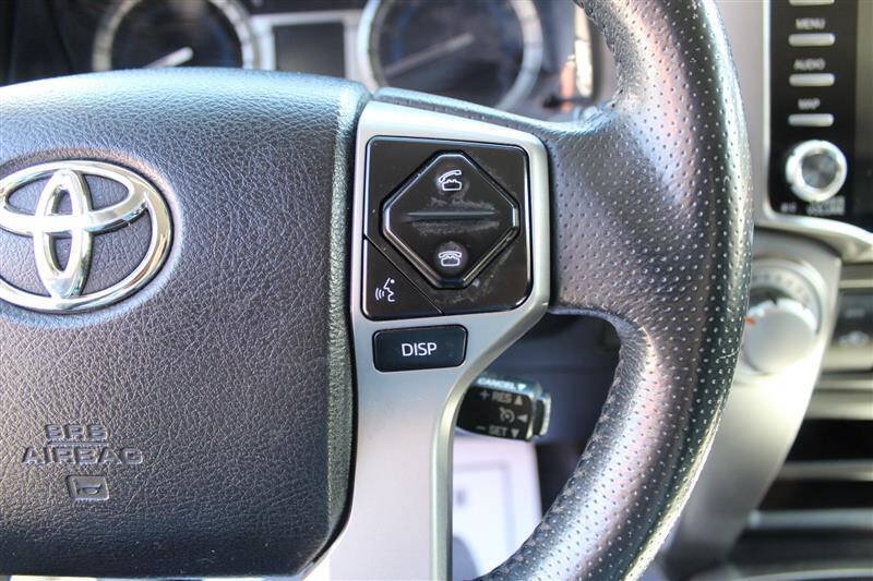Used 2016 Toyota 4Runner SR5 AWD/4WD image 18