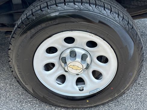 Used 2009 Chevrolet Silverado 1500 W/T RWD image 20