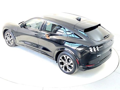 Used 2023 Ford Mustang Mach-E Premium image 16