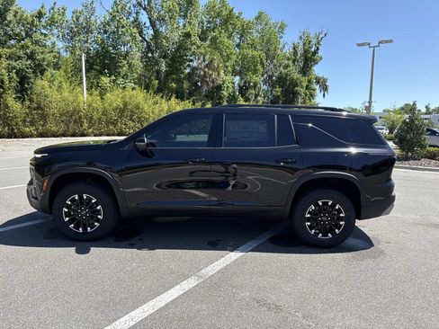 New 2026 Chevrolet Traverse Z71 w/ Driver Confidence Package AWD/4WD image 6