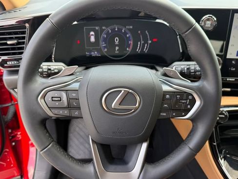 Used 2024 Lexus NX 250 FWD w/ Towing Package (2000 Lbs) image 15