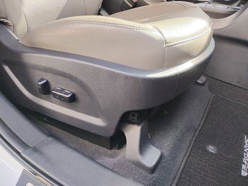 Used 2018 Hyundai Santa Fe Sport image 33