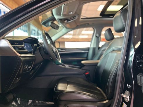 Used 2024 Jeep Grand Cherokee Limited 4xe image 24