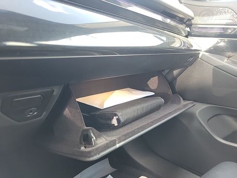 Used 2024 BMW 530i image 33