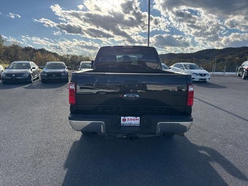 Used 2016 Ford F250 XLT w/ FX4 Off-Road Package image 7