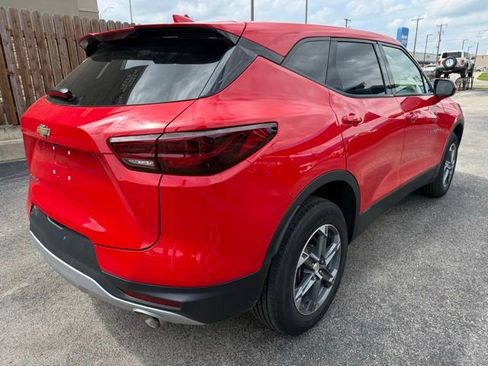 Used 2023 Chevrolet Blazer LT w/ LPO, Floor Liner Package FWD image 5