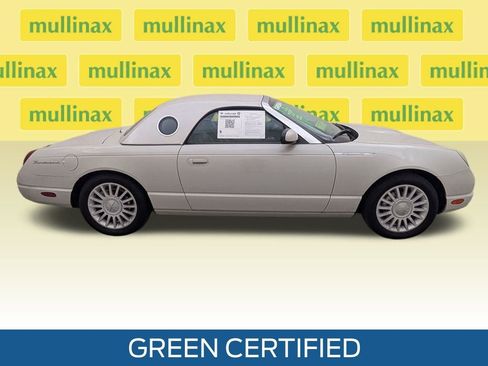 Used 2005 Ford Thunderbird 50th Anniversary image 2