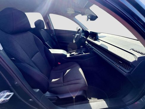 Used 2023 Honda Accord LX image 25