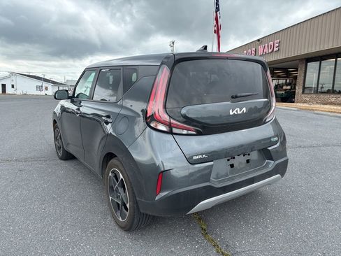 Used 2024 Kia Soul EX FWD image 8