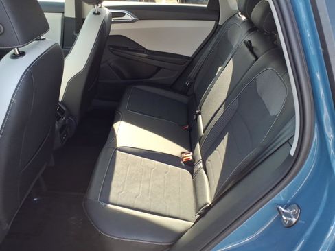 New 2026 Volkswagen Taos SE image 14