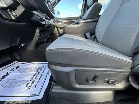 Used 2024 RAM 2500 Big Horn w/ Bed Utility Group image 12