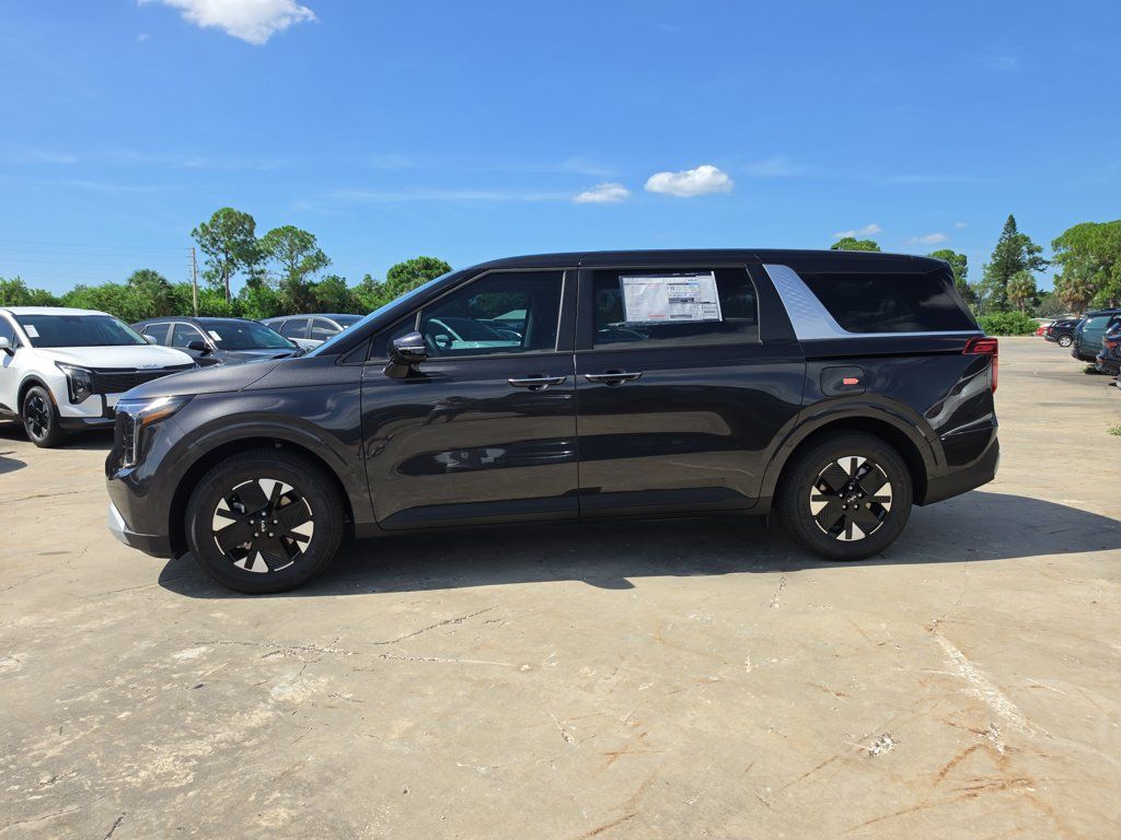 New 2027 Kia Carnival LXS FWD image 5