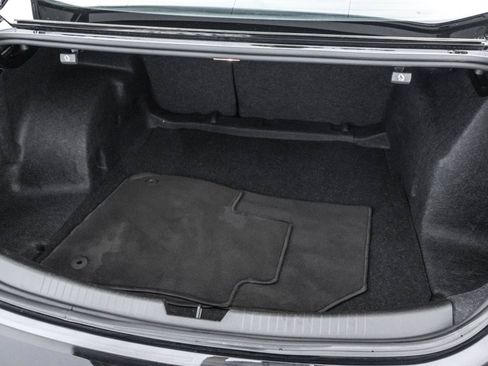 Used 2025 Chevrolet Malibu LT FWD image 36
