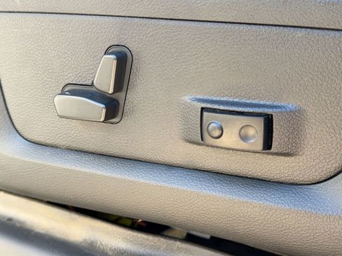 Used 2021 RAM 3500 Limited image 12