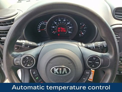Used 2018 Kia Soul + FWD image 3