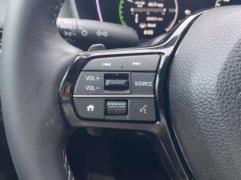 Certified 2025 Honda Civic Sport image 18