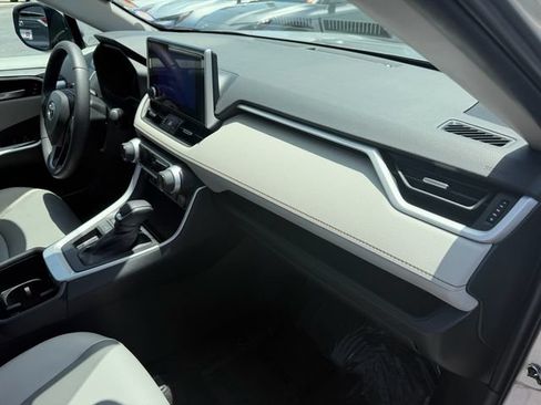 Used 2023 Toyota RAV4 XLE Premium FWD image 19