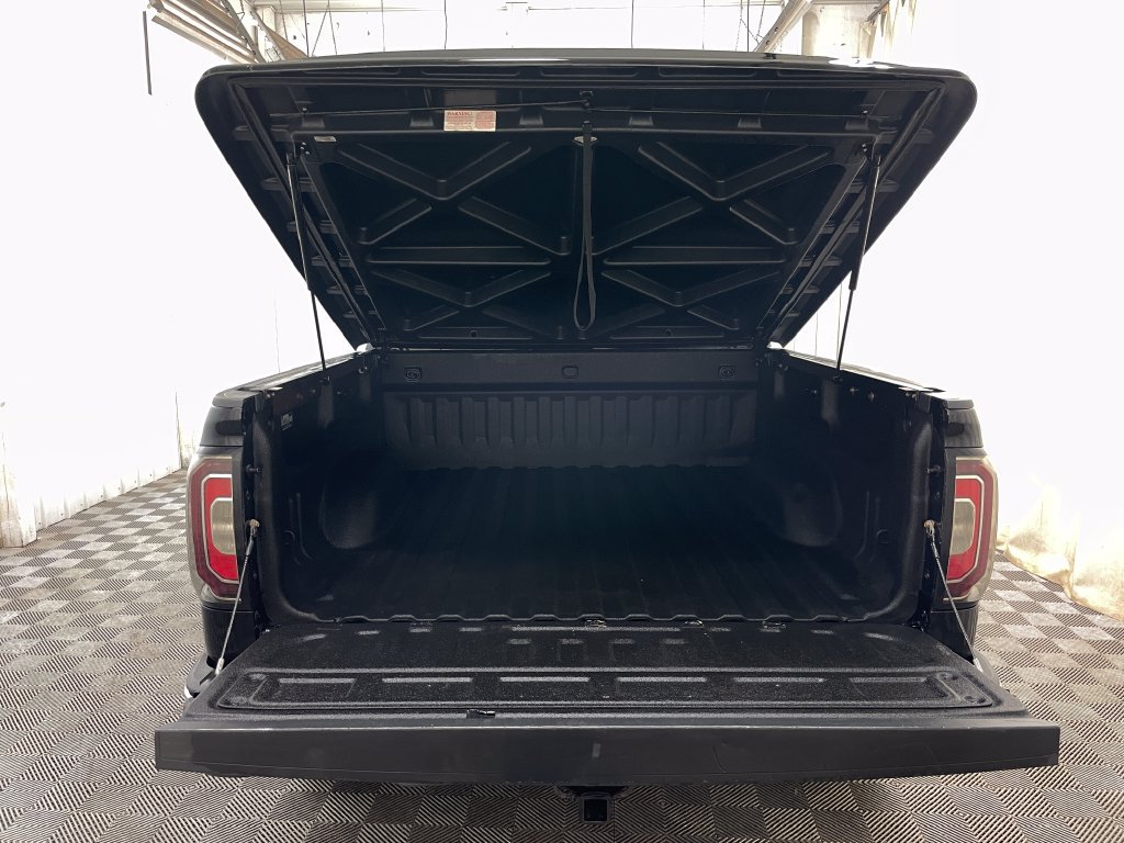 Used 2016 GMC Sierra 1500 SLT w/ SLT Premium Package AWD/4WD image 12