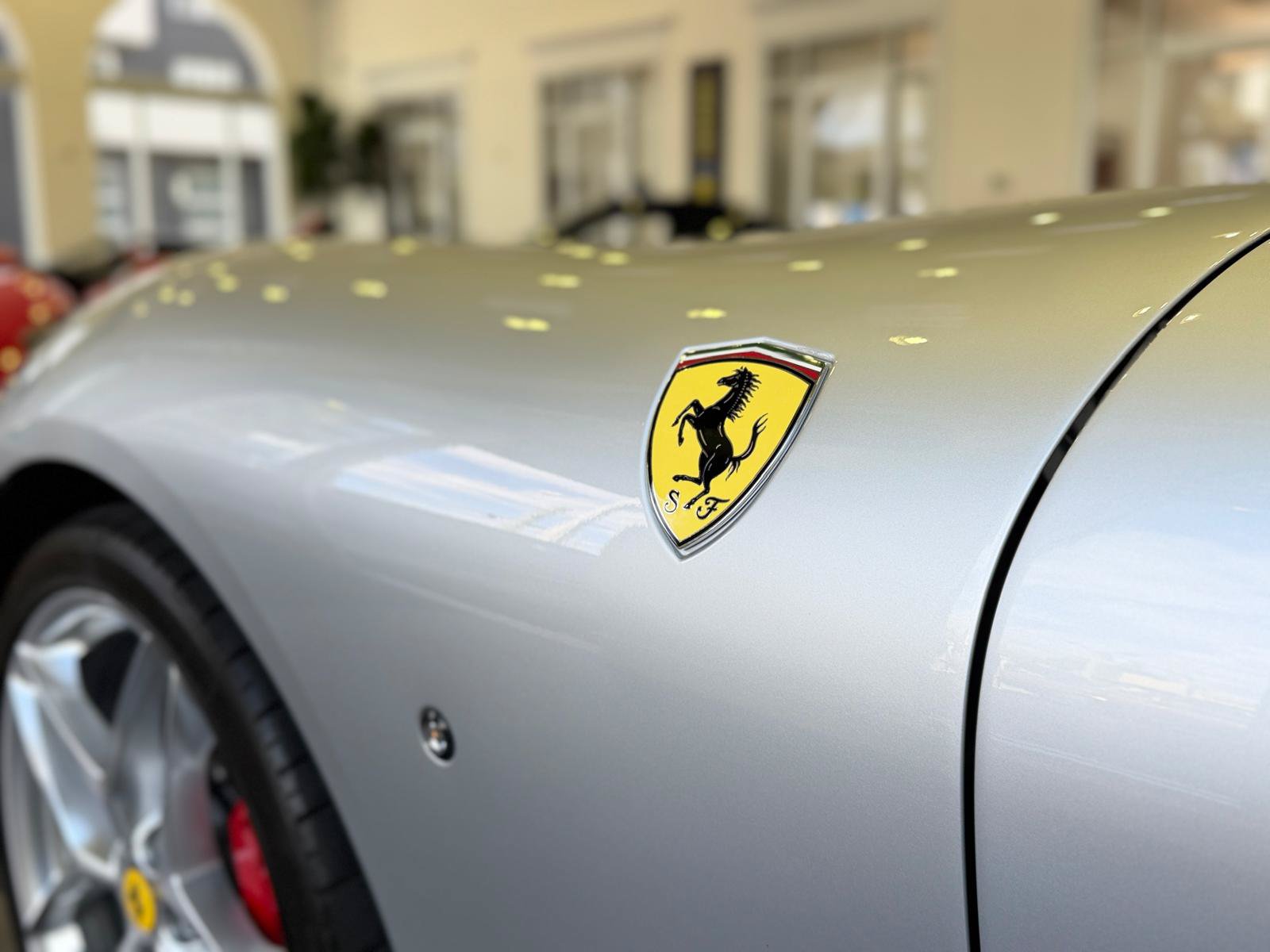 Used 2022 Ferrari Roma RWD image 20