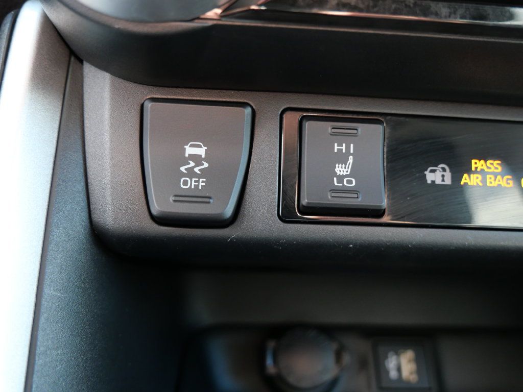 Certified 2023 Toyota RAV4 XLE Premium AWD/4WD image 21