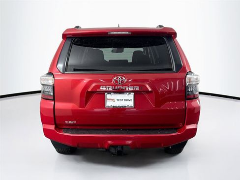 Certified 2024 Toyota 4Runner SR5 Premium AWD/4WD image 12