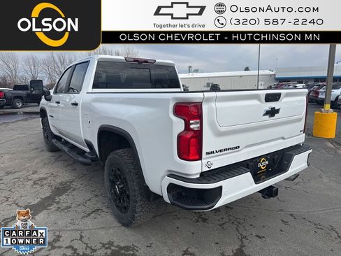Used 2024 Chevrolet Silverado 3500 LT w/ Z71 Sport Edition image 3