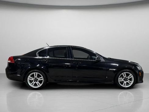 Used 2008 Pontiac G8 w/ Comfort And Sound Package RWD image 3
