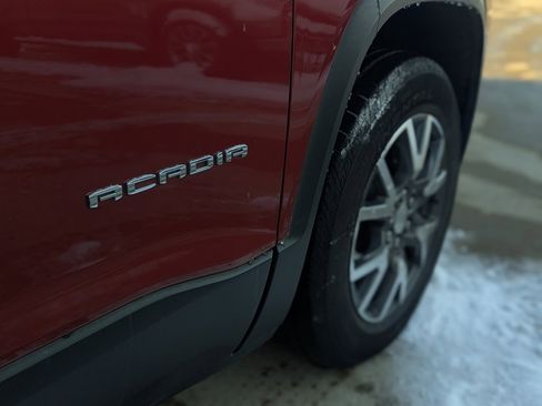 Used 2023 GMC Acadia SLE w/ Driver Convenience Package image 15