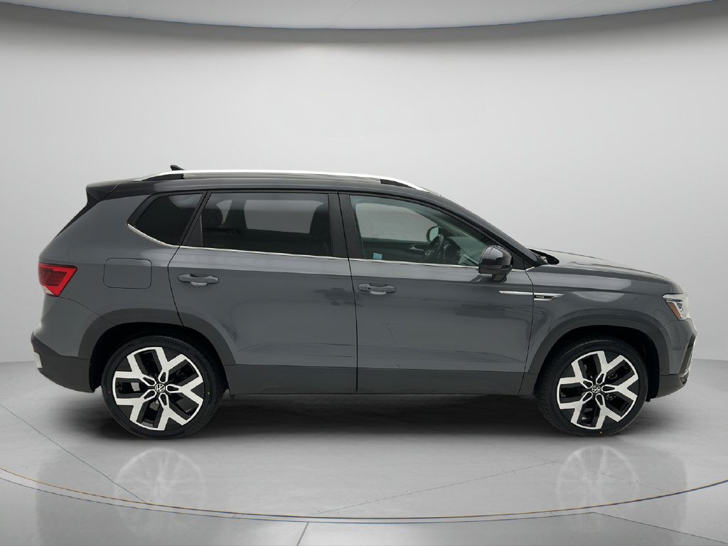 Used 2023 Volkswagen Taos SEL AWD/4WD image 6