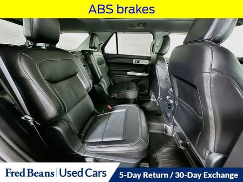 Certified 2021 Ford Explorer Limited w/ Equipment Group 301A AWD/4WD image 36